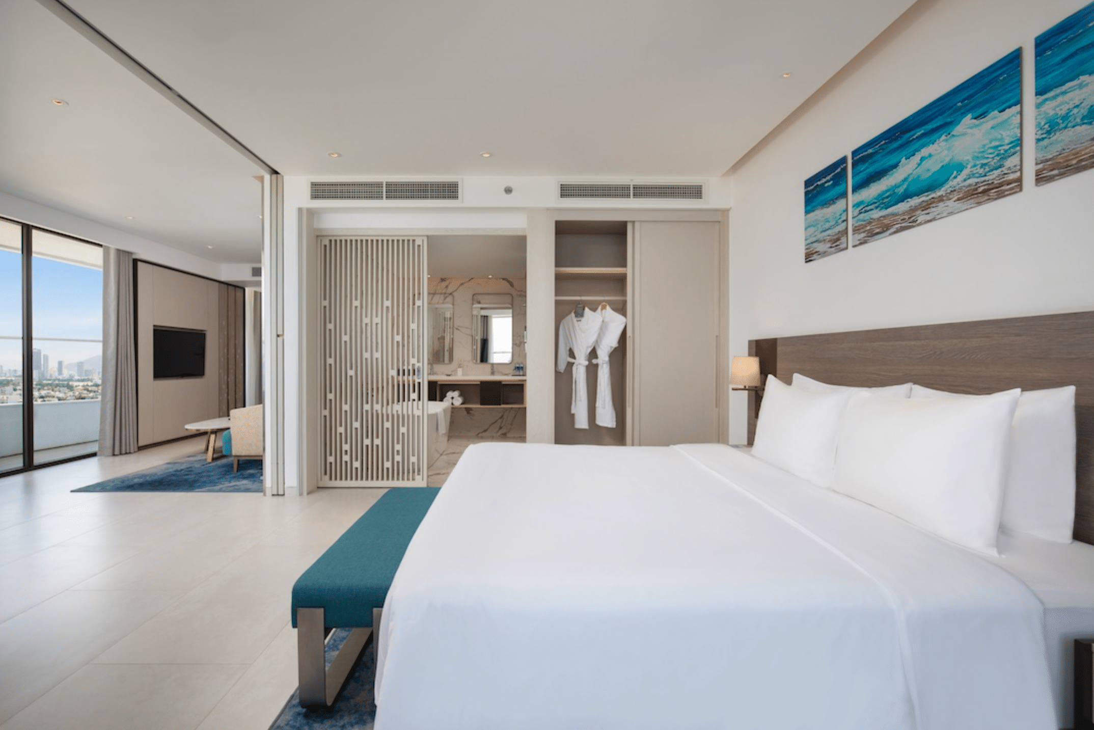 Executive Corner Suite #2
