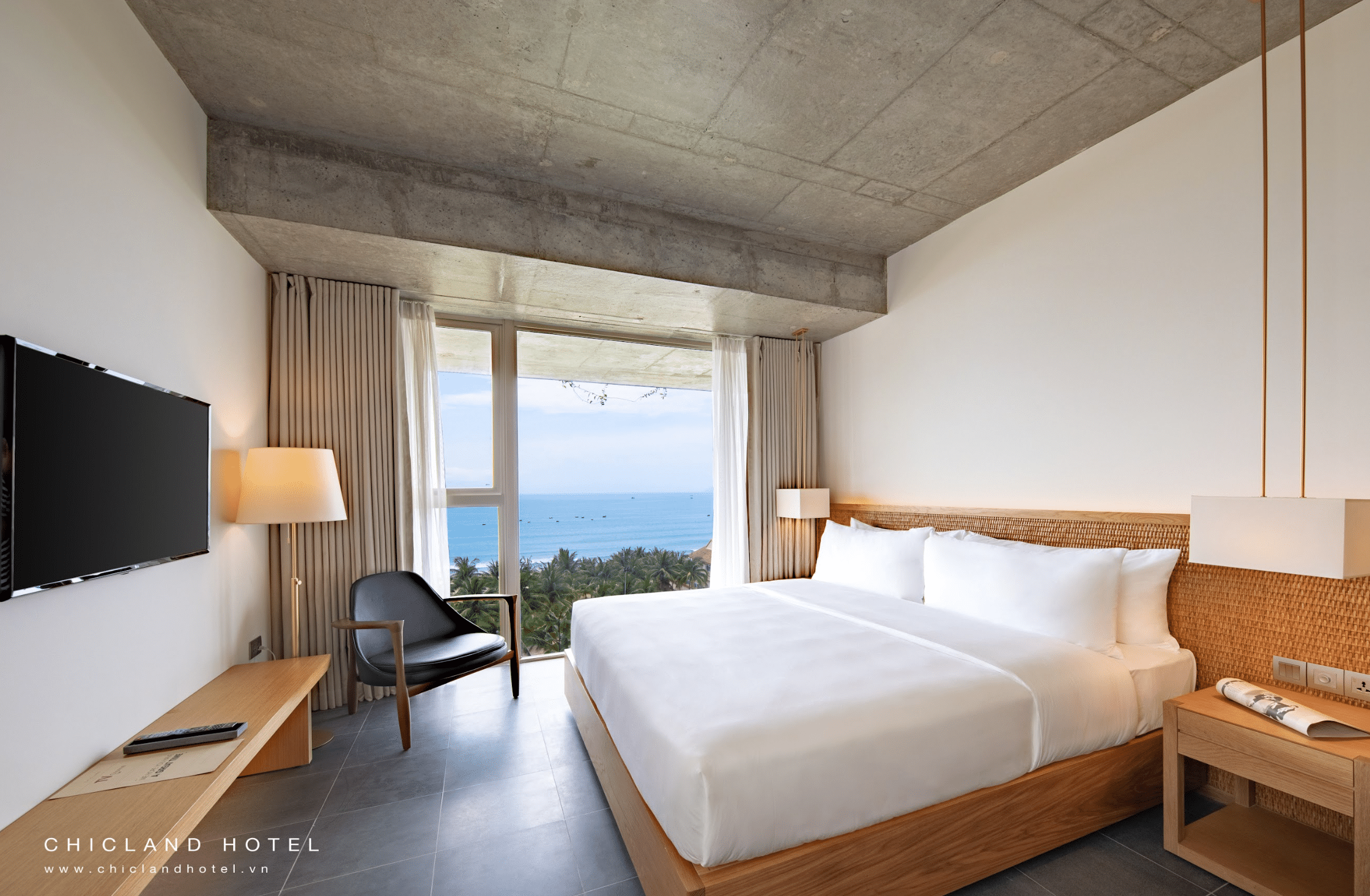 The Sứ Ocean (Double)  Deluxe Oceanfront #4