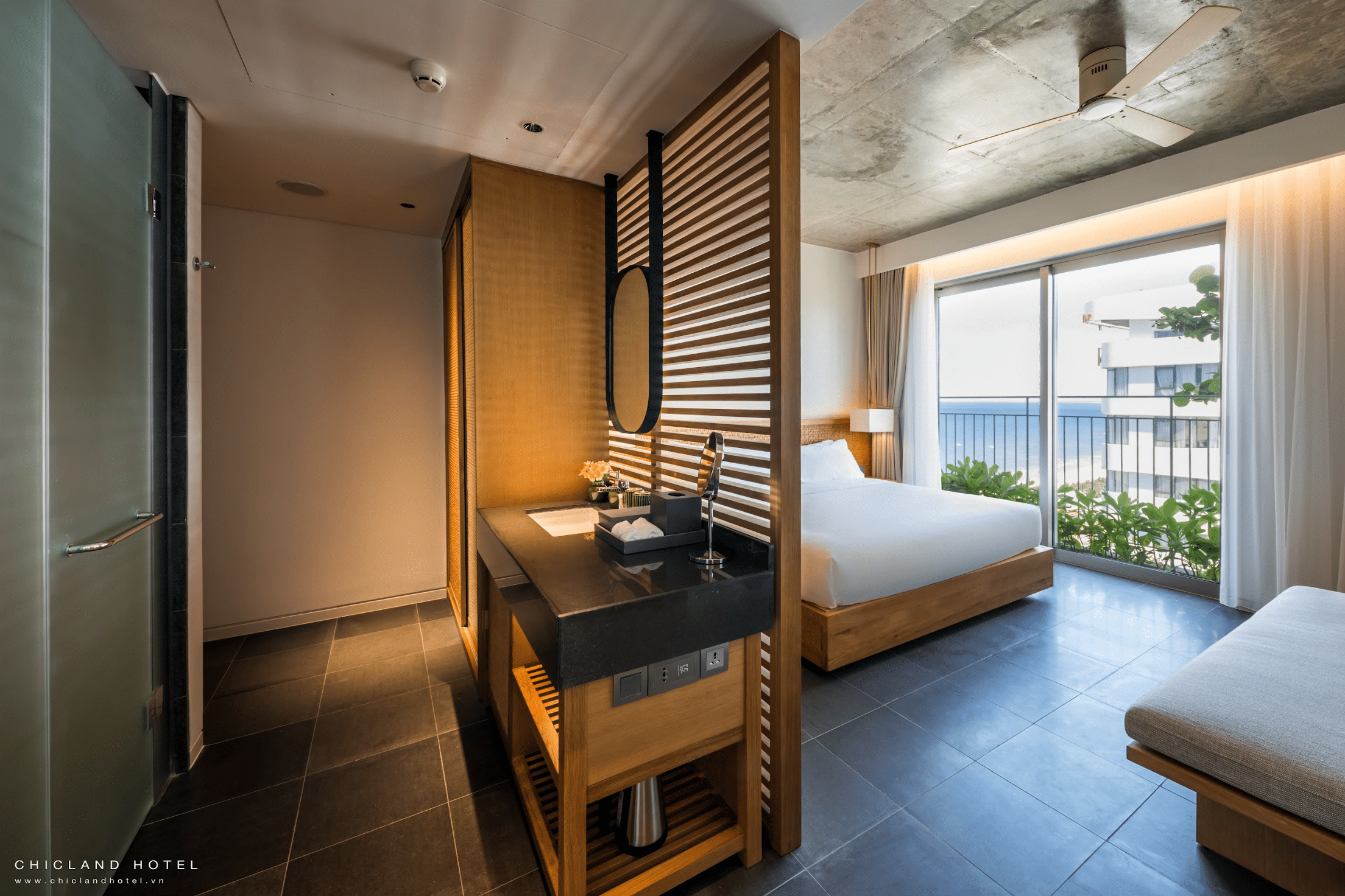 Nho Biển (Double + Double/Twin)  Two Bedroom Apartment with Balcony #10