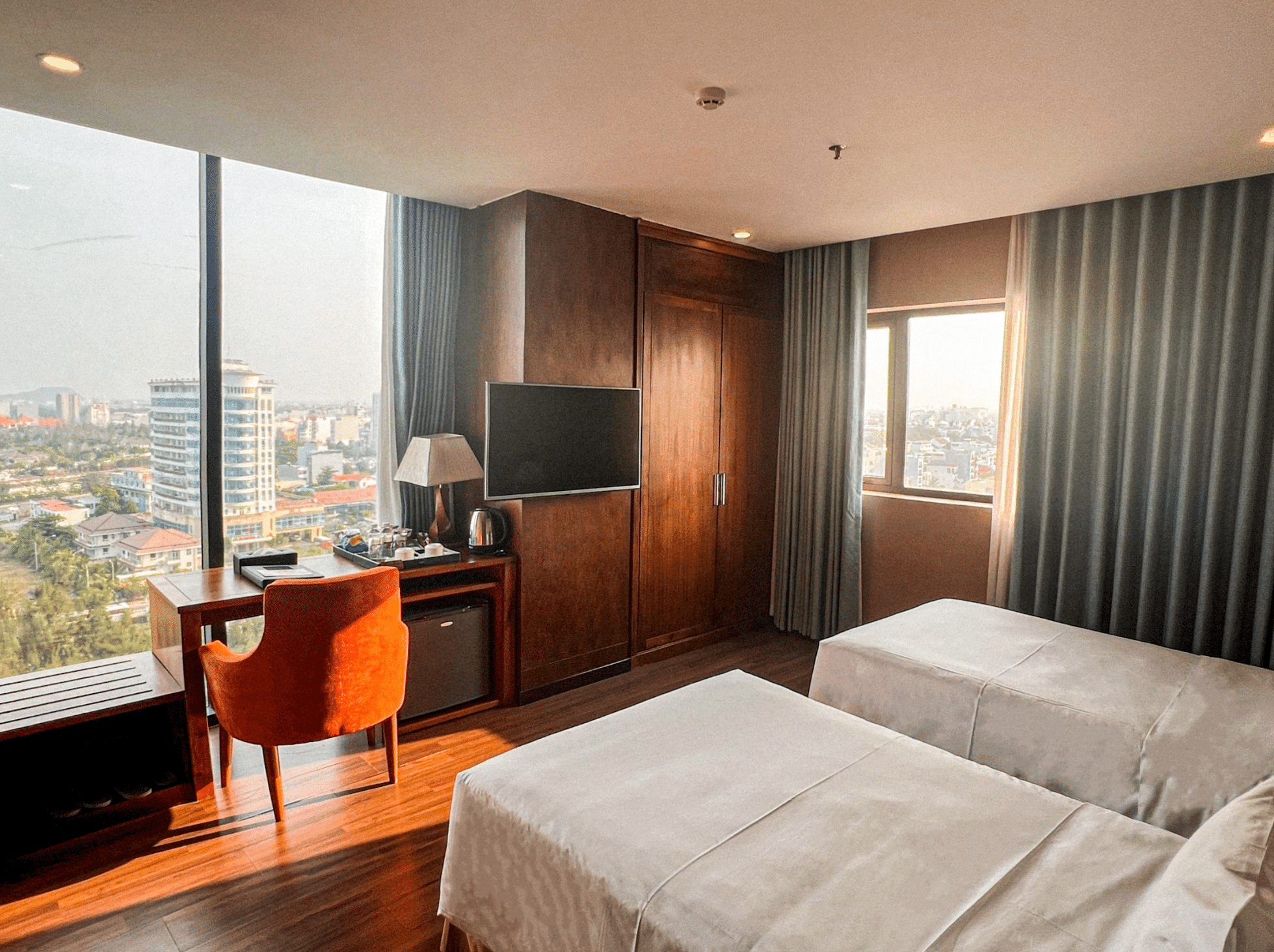 Yarra Sea View (King/ Twin) #6