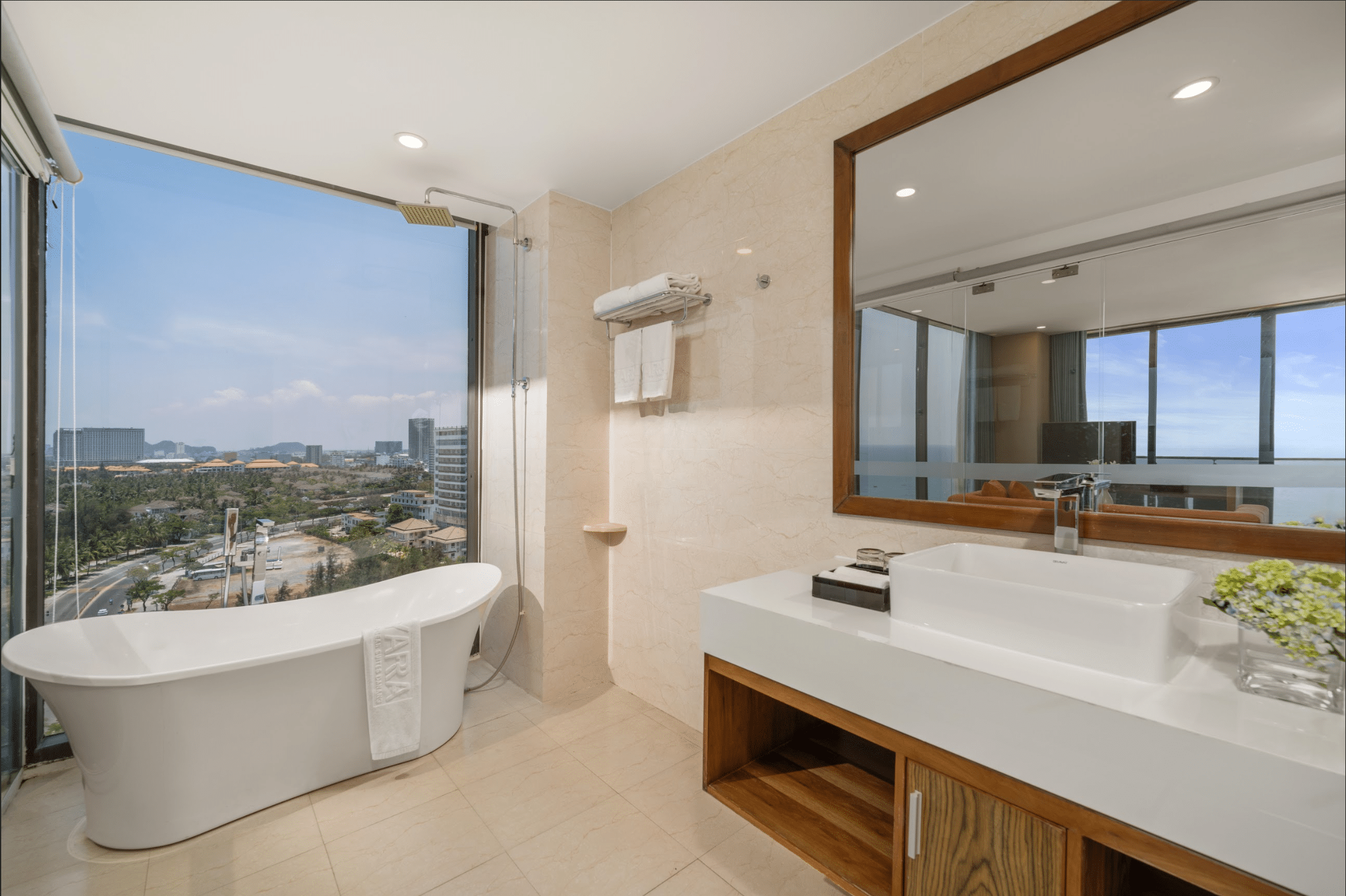Premium Sea View with Balcony #4