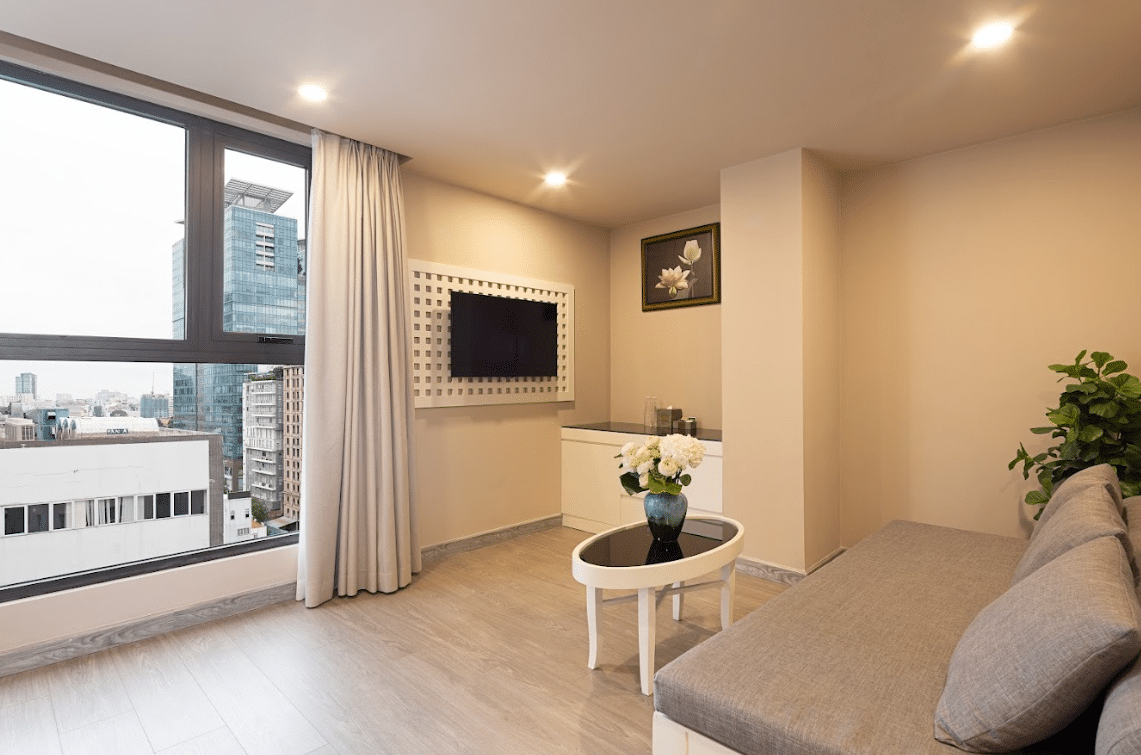 Family Suite (1 King + 2 Sofa-beds) #1