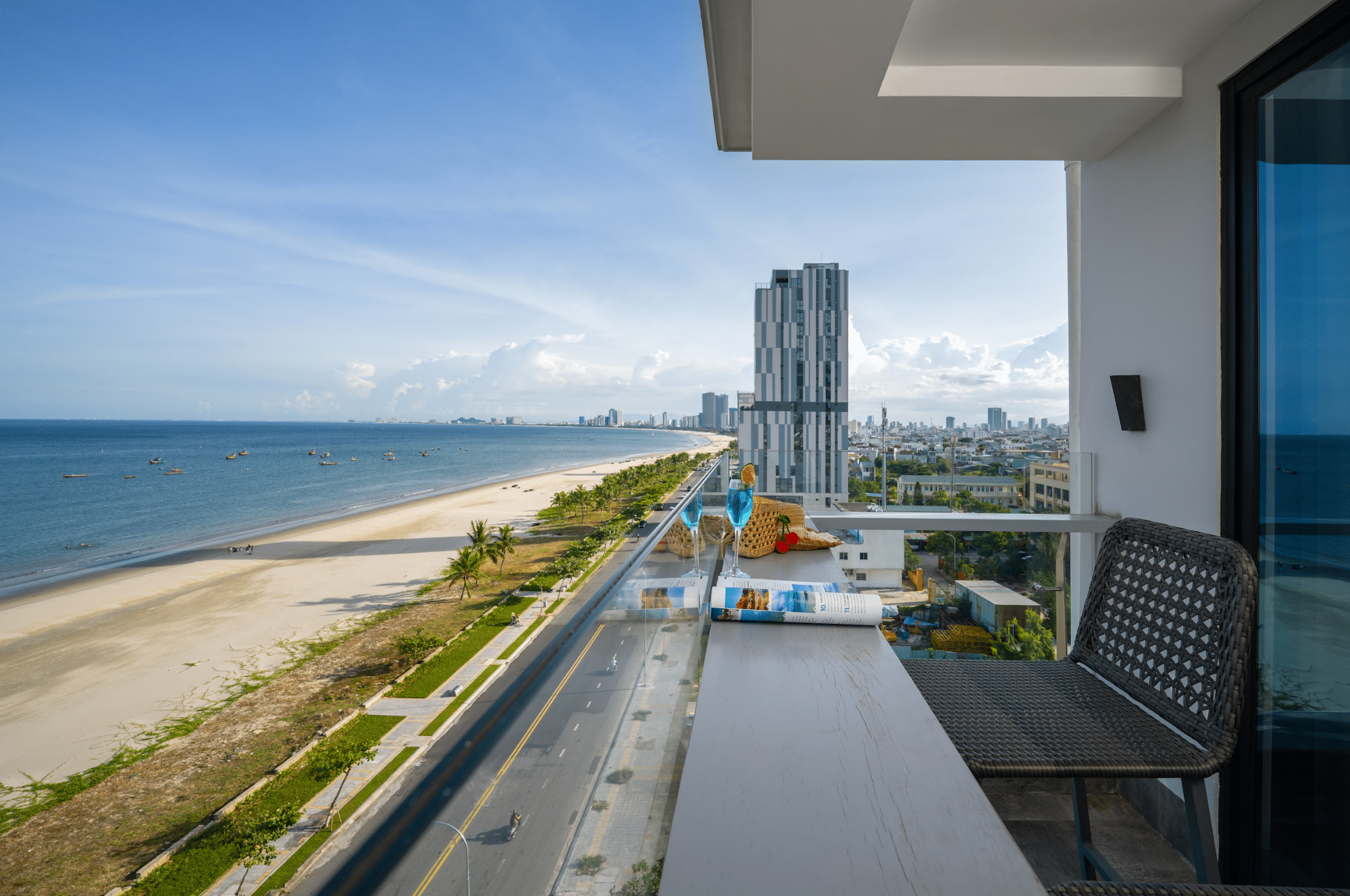 Premier King Ocean Balcony #4