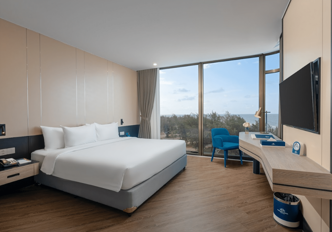 Premier Suite Balcony Ocean (Double) #2