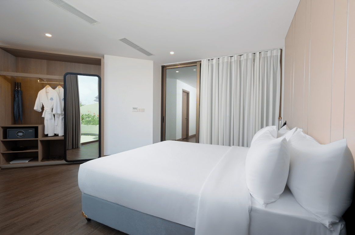 Family Suite Balcony Ocean (Double) #3