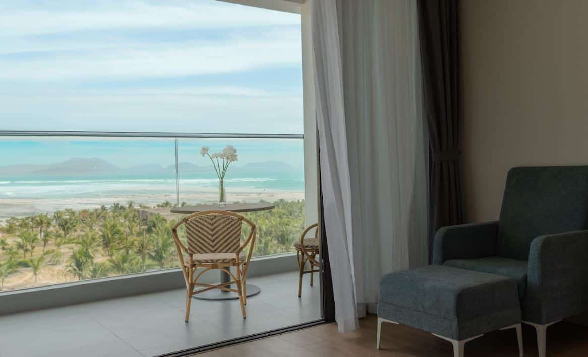 Deluxe Sea View (Double / Twin) #1