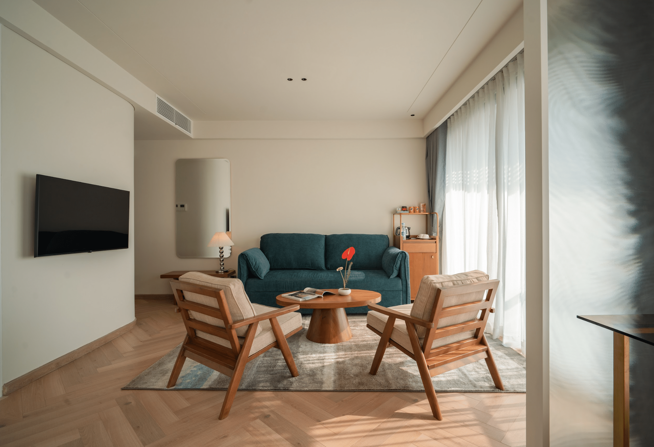 Suite #6