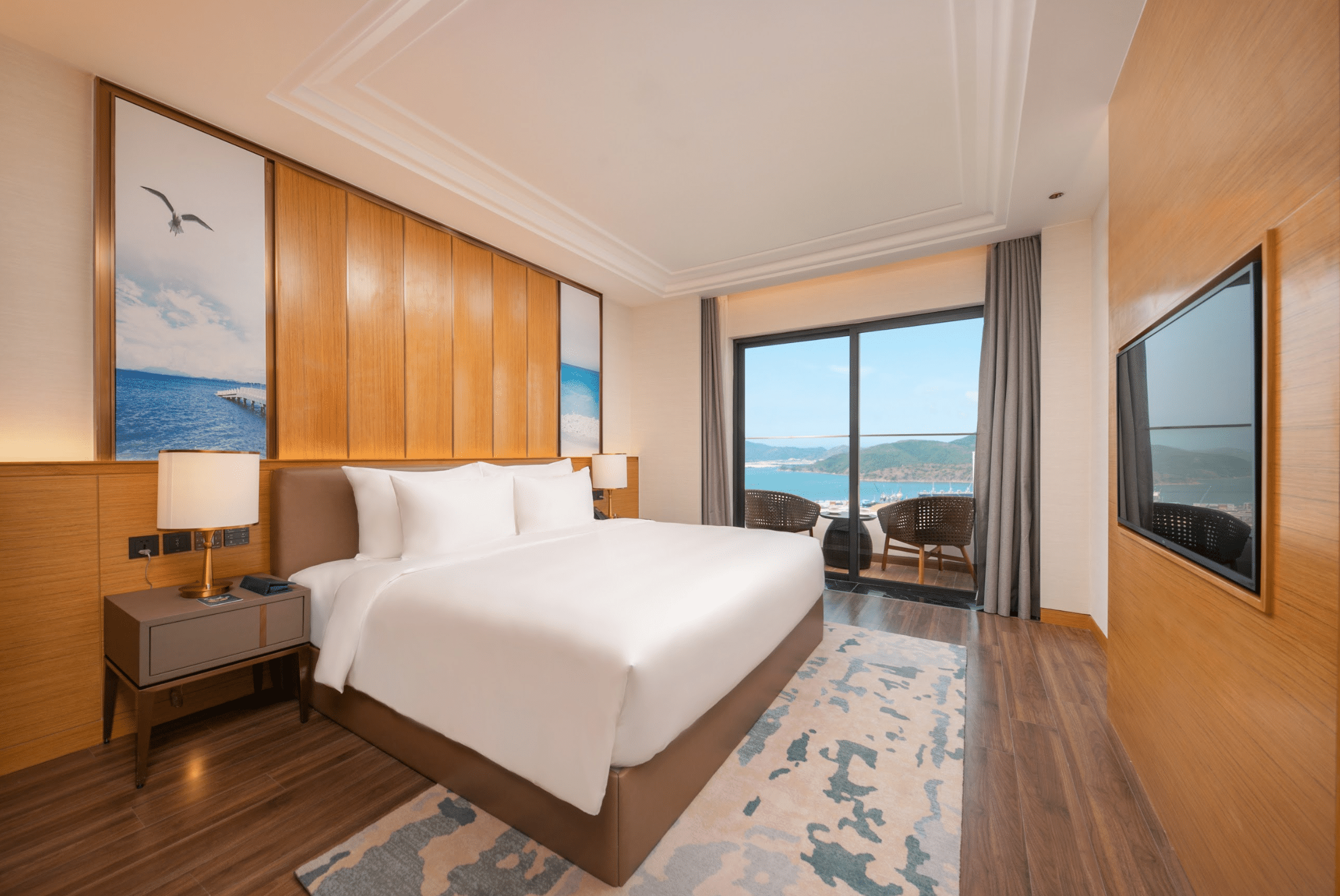 Premium Bayview #6