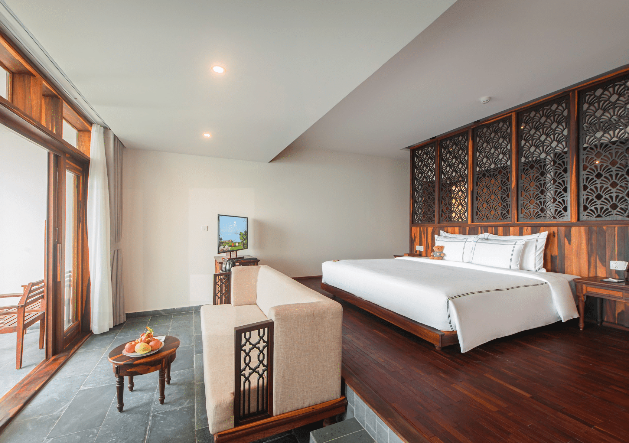 Executive Ocean Suite (King) #3