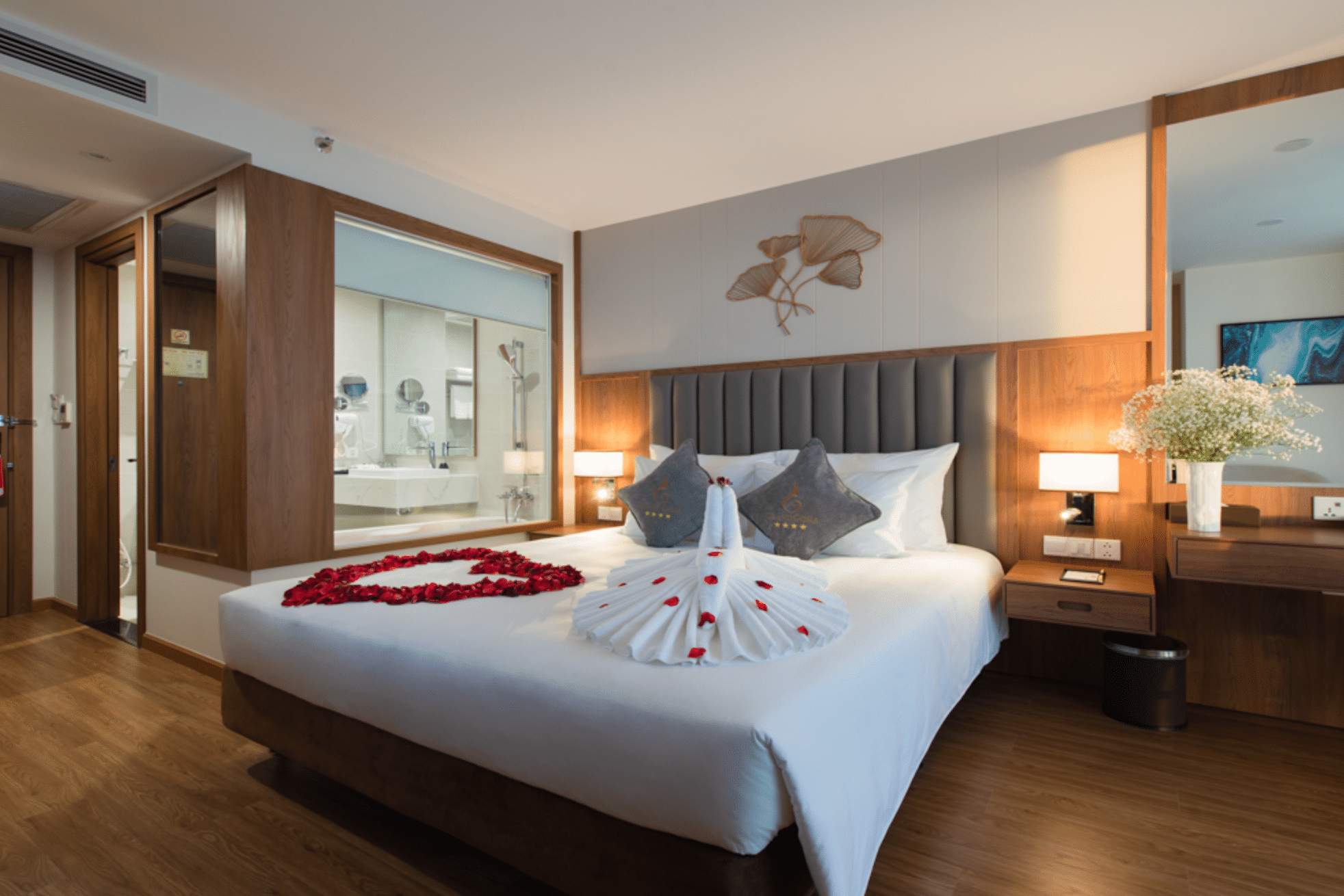 Premier Deluxe Ocean View #6