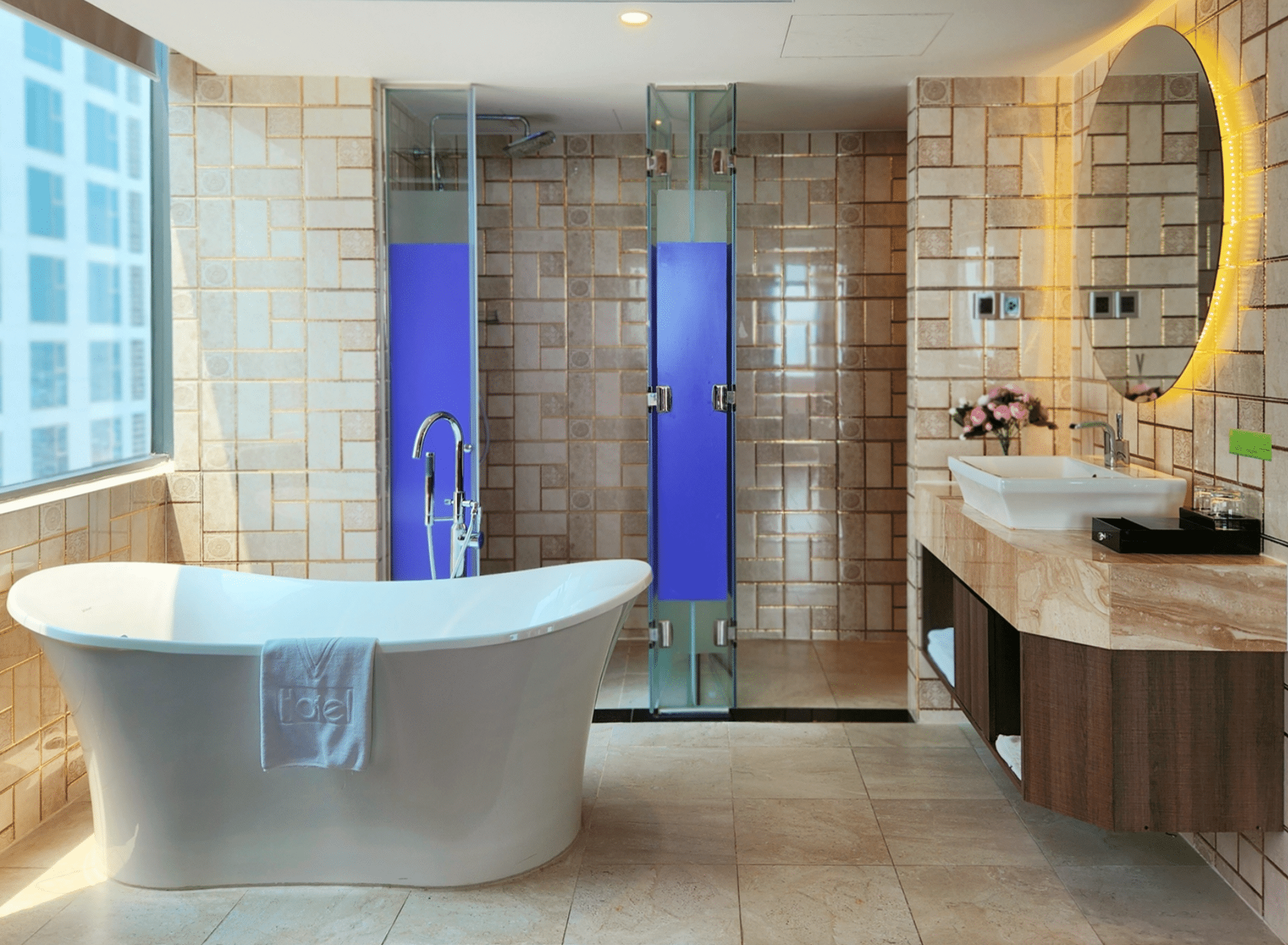 Grand Suite #6
