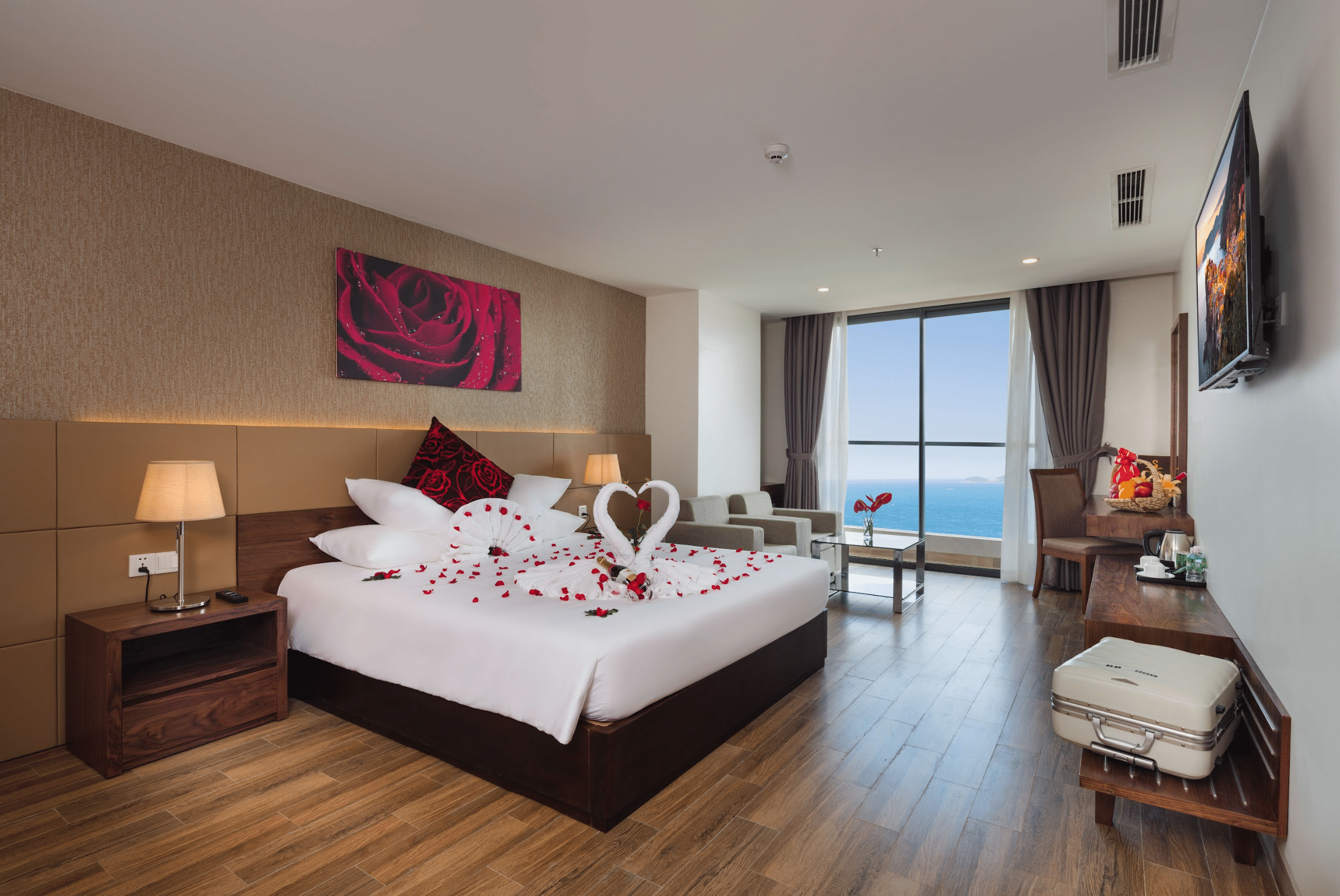 Phòng Suite Trip Ban công hướng biển #4