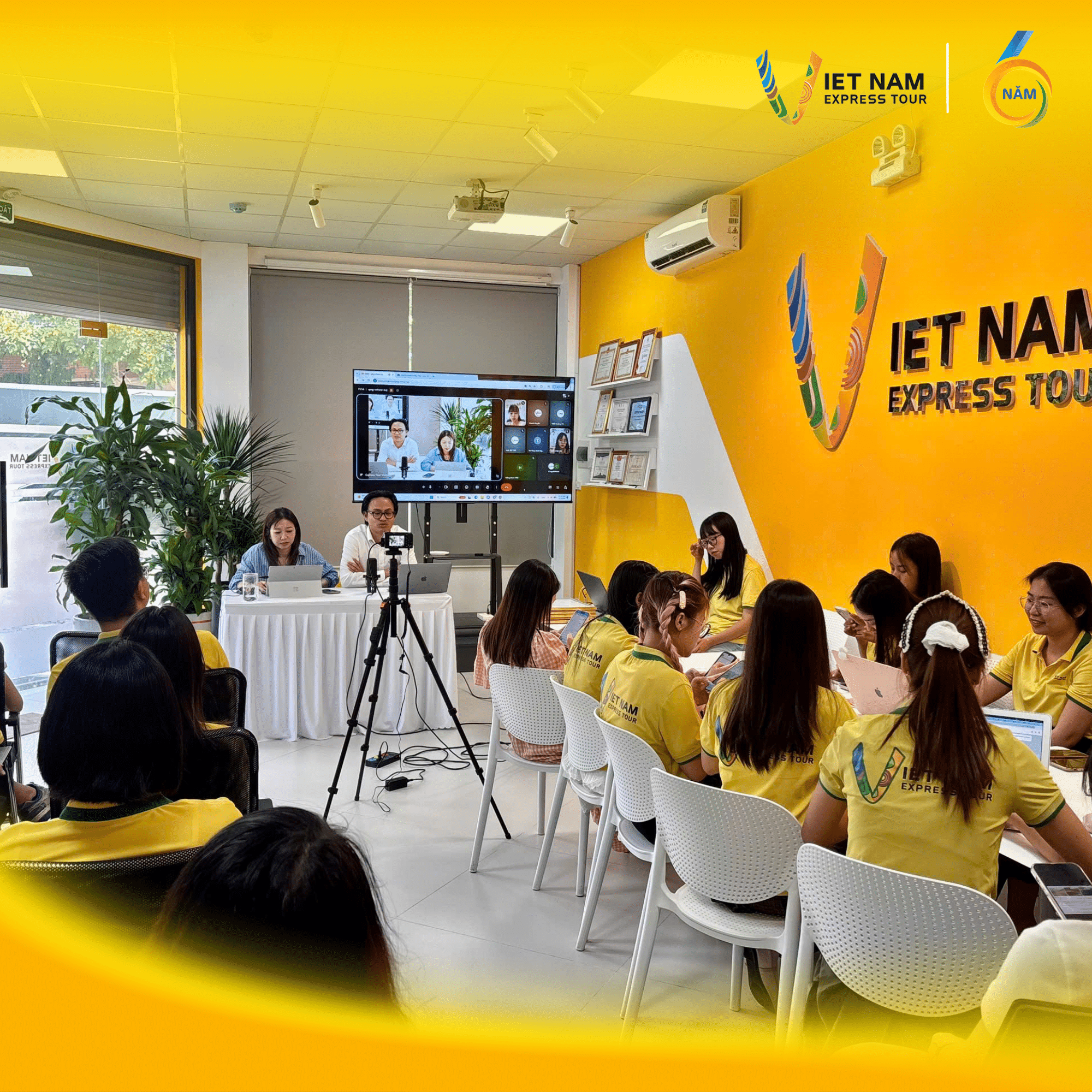 VNEXPRESS TOUR KICK OFF THÁNG 9 – TIẾP NỐI HÀNH TRÌNH, VỮNG BƯỚC VỀ ĐÍCH